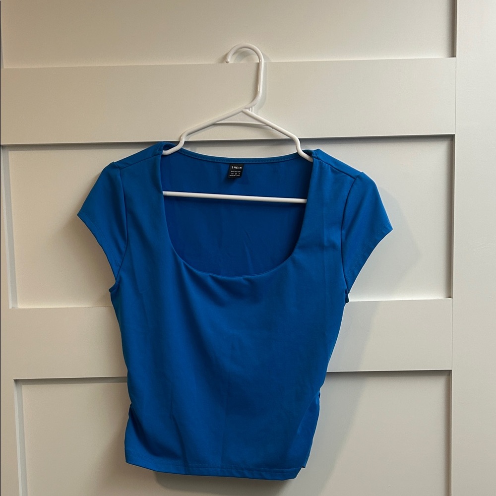 SHEIN Vibrant Blue Crop Top